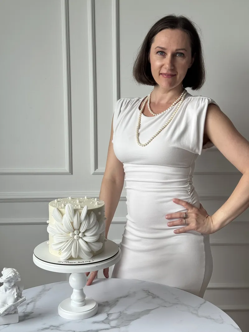 Irina - Konditorin und Gründerin von Grace Bakery